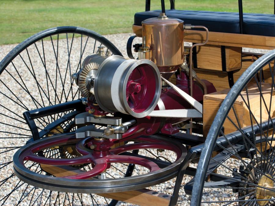 Детали экстерьера Benz Patent Motorwagen Typ I 1885 года  (фото 23 из 25)